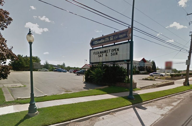 Studio 28 - 2011 Street View (newer photo)